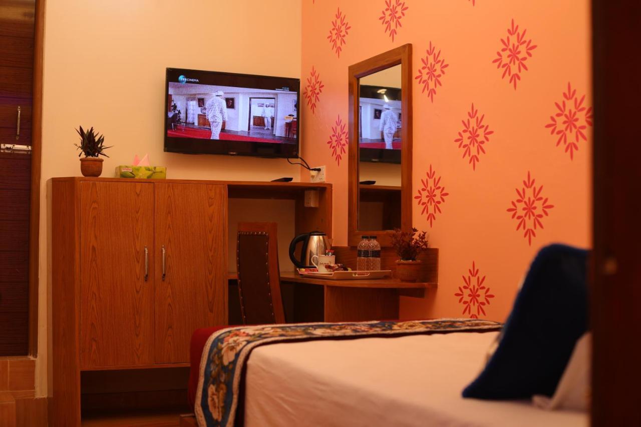 Hotel Shalimar Int'L Dhaka Zewnętrze zdjęcie